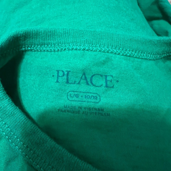 Children’s Place Christmas Long sleeve dinosaur Trex shirt Green EUC - Picture 2 of 2